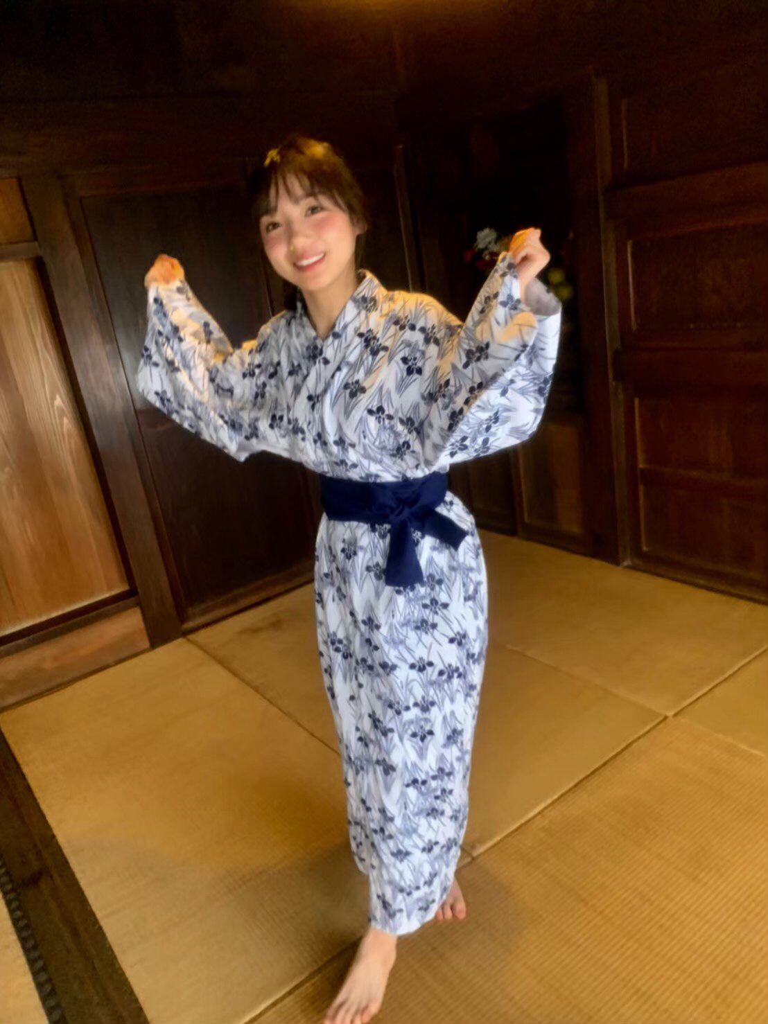 日向坂46 齊藤京子1st写真集「とっておきの恋人」発売中！【公式