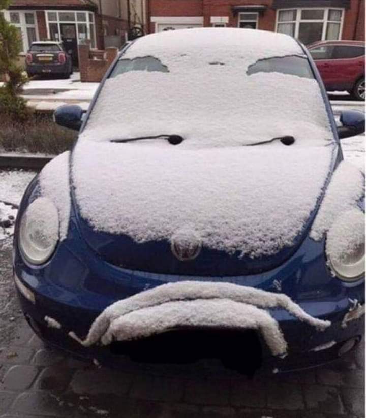 Üzüntünü de sevincini de belli etme, içinde sakla.