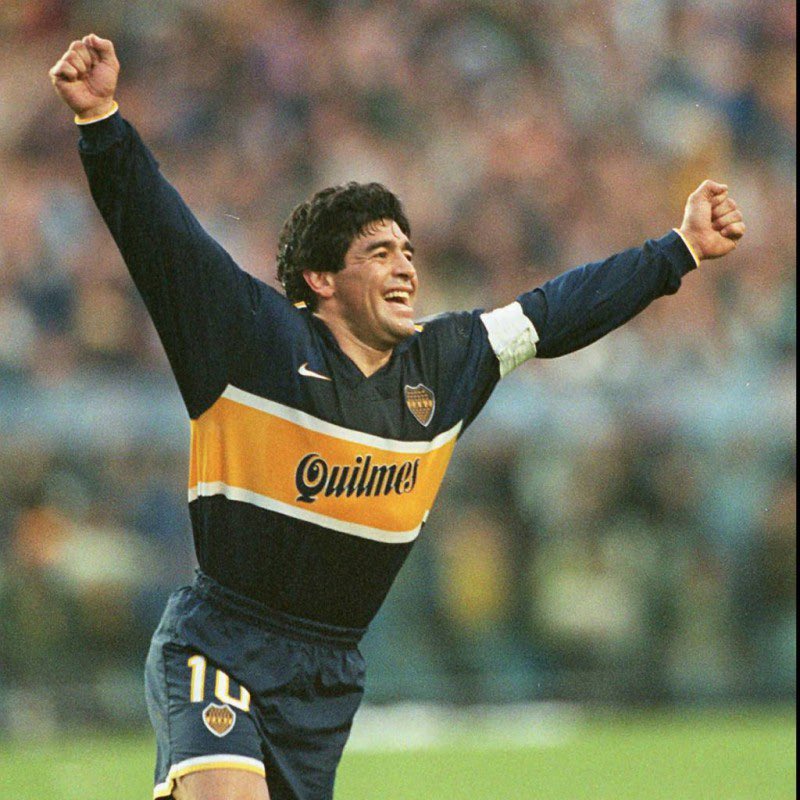 BocaJrsEnglish's tweet photo. Maradona ❤️ https://t.co/QGbMMlfRHt