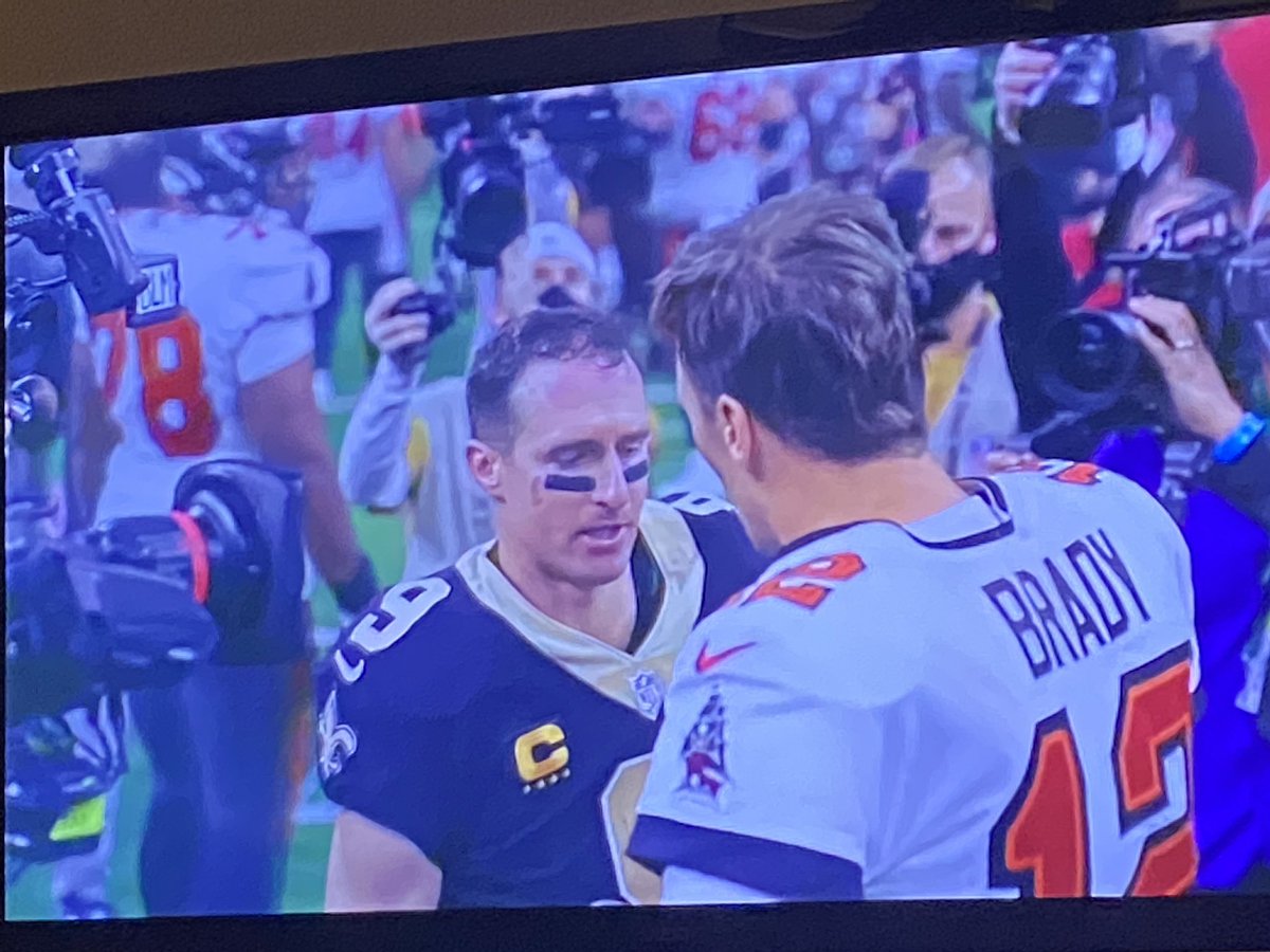 C0nservativeGal's tweet image. As sad as I am to see Brees end his last home game with a playoff loss I couldn’t imagine losing to a better QB. 

Two of the all time greats...we just watched history 

#BradyvsBrees #WhoDat #9 Always