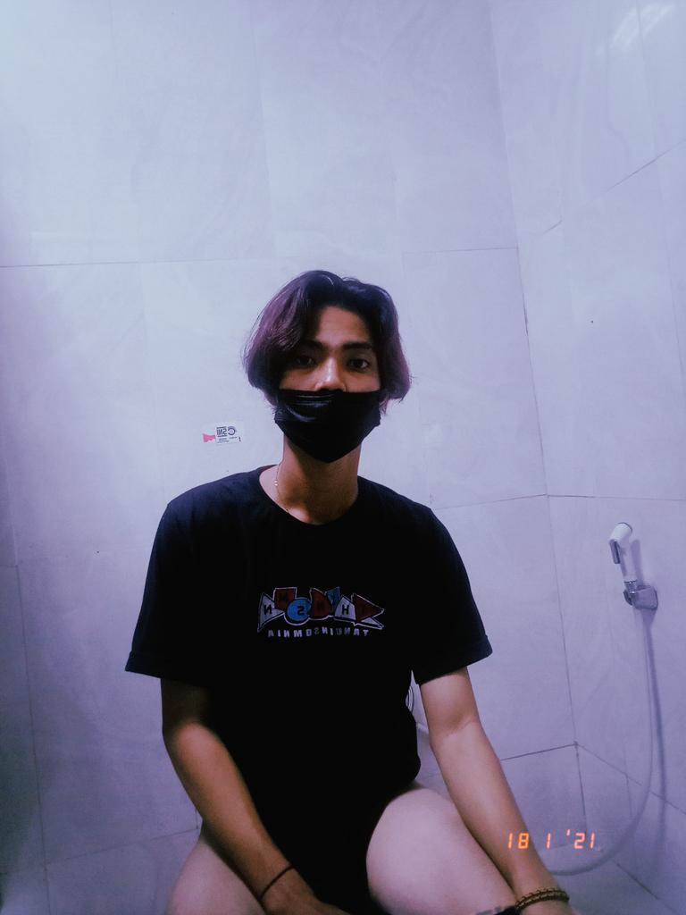 hypniess's tweet photo. Yasudahlah⚠️🥵 https://t.co/ZdAsabrmiQ