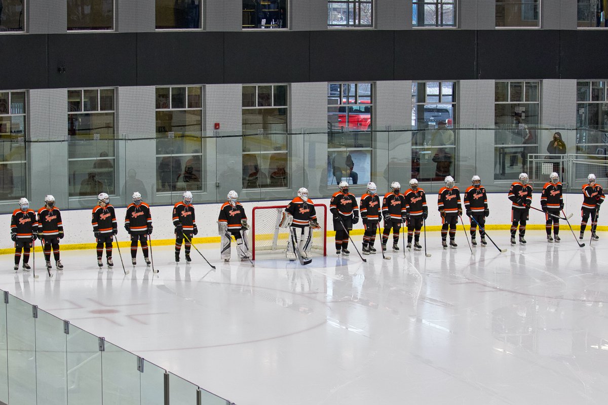 Better late than never! <a href="/FHSghockey_/">FHS Girls Hockey</a> line up prior to their opening game against The Prior Lake Lakers.