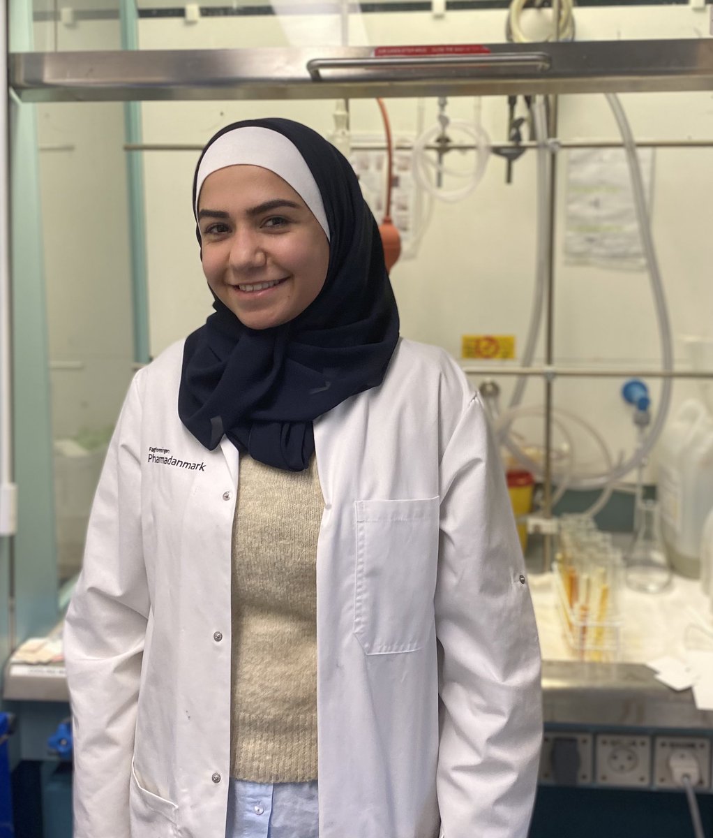#Meet_The_Frølund_Lab

Katrin Daraj is a pharmacist, who graduated with a BSc in Pharmacy from Damascus University in Syria. She is now doing her MSc degree in our lab where she is dedicating her ideas and efforts for the synthesis of novel ligands for the #GHB target.