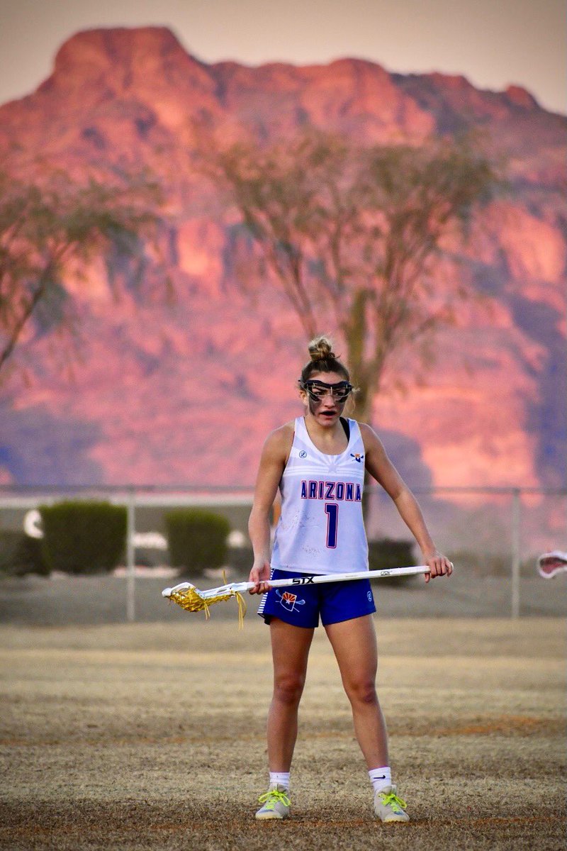 ETanella's tweet photo. fighting to be the best in the west tomorrow. #BloodSweatButNoTears #AllGasNoBrakes https://t.co/rVSFbjCBfD