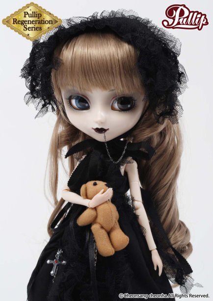 boxsdoll's tweet photo. Noir by Pullip https://t.co/Mn6QLj0Leu