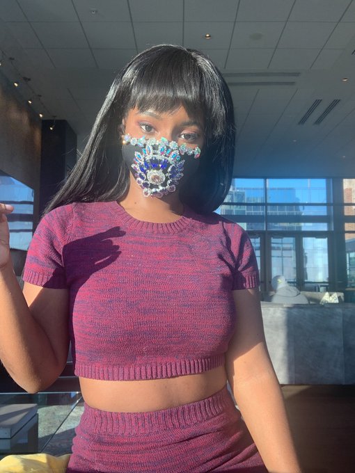 i don&rsquo;t know where else to put these https://t.co/LxAzHONtV7<a href="/tag/blackcosplayer"class="tags"><span>#blackcosplayer</span></a><a href="/tag/cosplayersunder1k"class="tags"><span>#cosplayersunder1k</span></a><a href="/tag/cosplayer"class="tags"><span>#cosplayer</span></a>