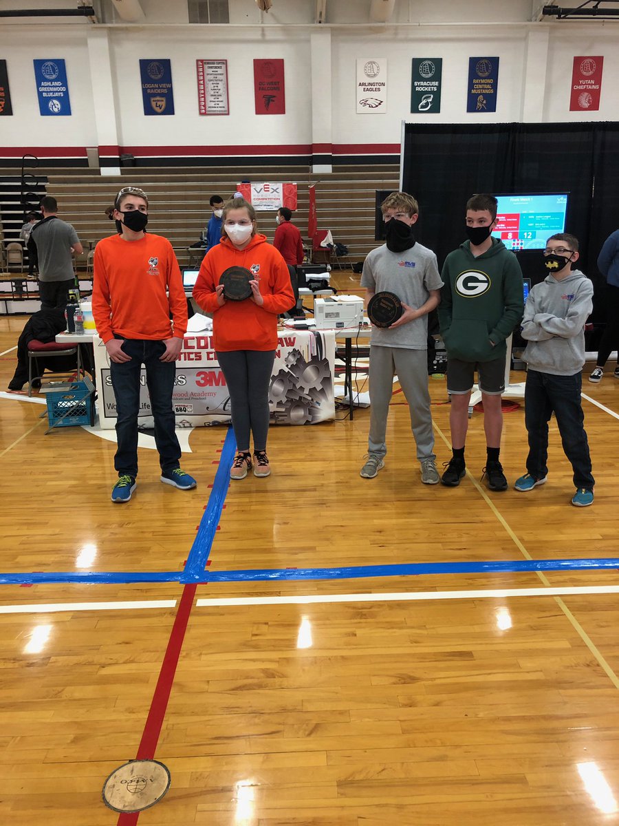 Team3141's tweet photo. Cougars competed at the DC West “Ka-Kaw” tournament. 1028Z from Brownell Talbot and 3141S were tournament champions!   3141X and 3141B were finalists, 3141A semifinalists and 5th in skills, JR high team 3141R finalists in the middle school competition! #duxesto #cougarproud https://t.co/aDbG2RLllR
