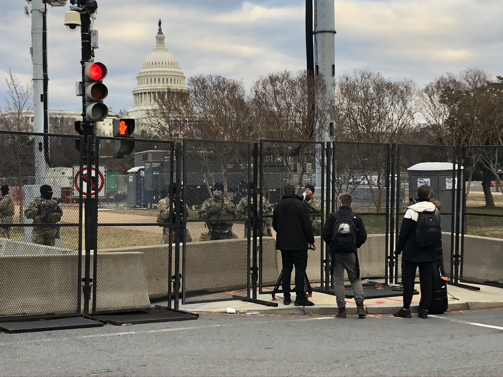 BrigidSchulte's tweet image. 1/2 I've covered presidential inaugurations for years for Knight-Ridder &amp;amp; @washingtonpost. Clinton I &amp;amp; II, G.W. Bush I &amp;amp; II, Obama I &amp;amp; II. They were always packed with throngs of people. The mood was always festive. Filled with hope.