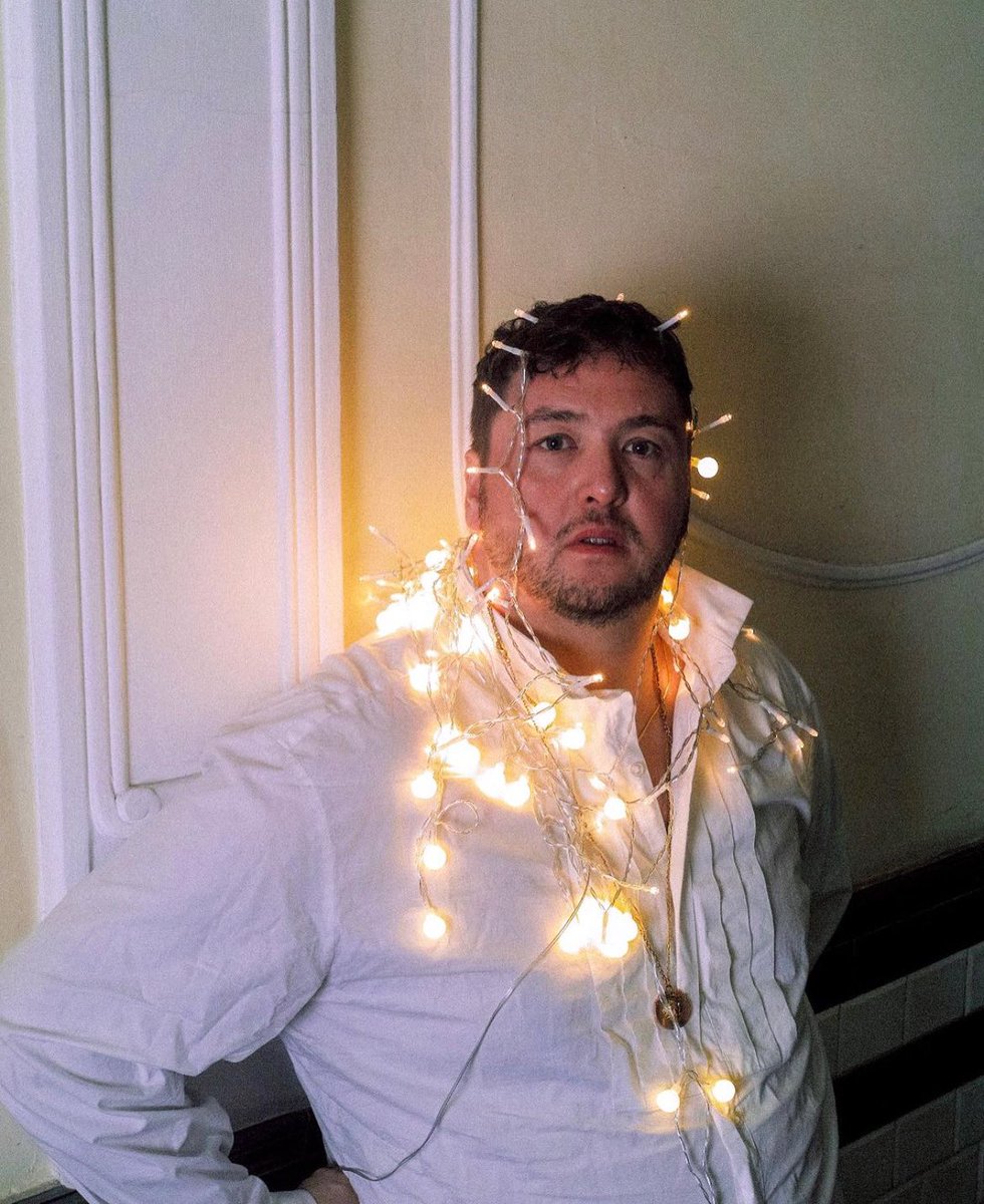 AHOIAGENCY's tweet photo. HAPPY BIRTHDAY to our own personal powerhouse DANIEL❤️⚓️

You are solid GOLD and the brightest ray of SUNSHINE to walk this planet. We LOVE You to the🌙 and back. Keep the positivity up, and live life to the fullest! ❤️

#danielzillmann #kingmami https://t.co/oo8P9lPYMt
