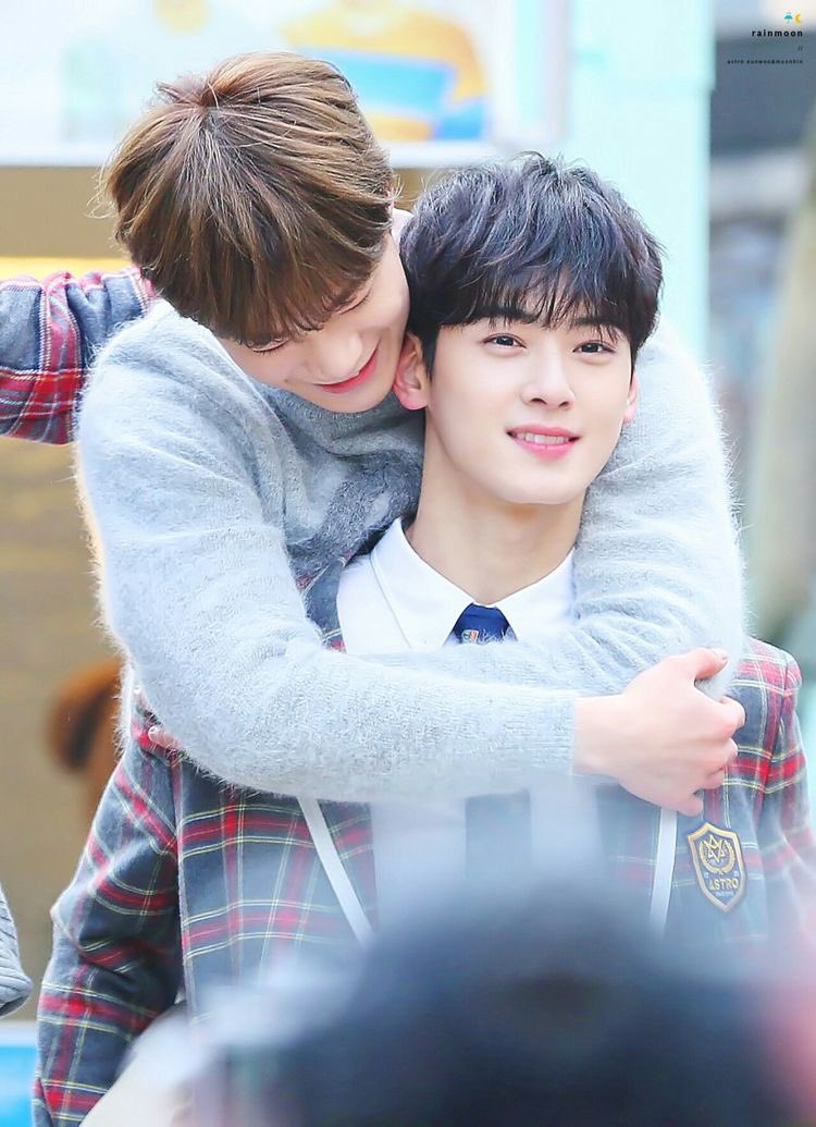 silvermooncha's tweet photo. For the two bright stars I love, and their love to each other. https://t.co/Xb7xI1gzNg