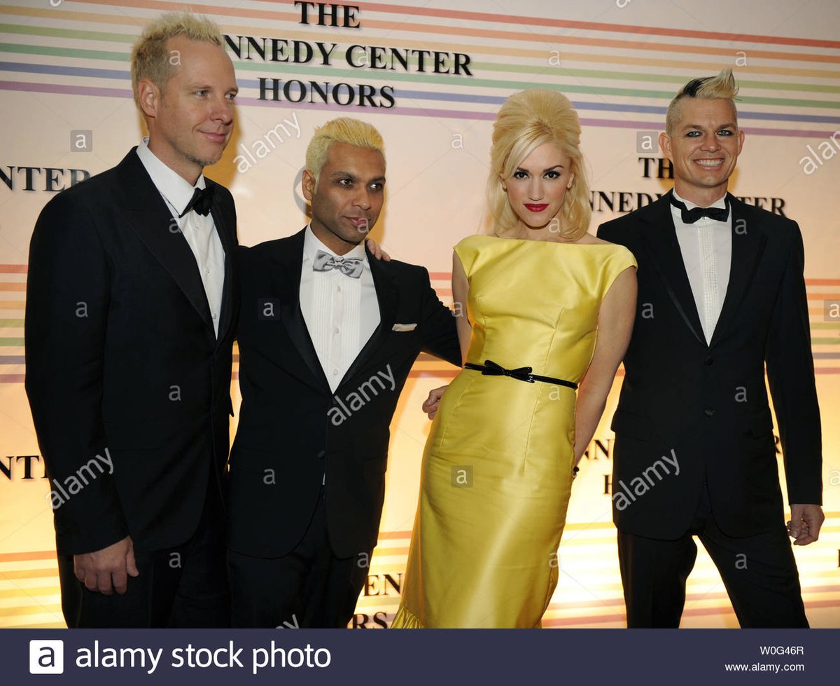 11/ News photography after Trump: •DC/Hollywood love-fest restored. High brow culture too.  Mike Theiler  @UPI