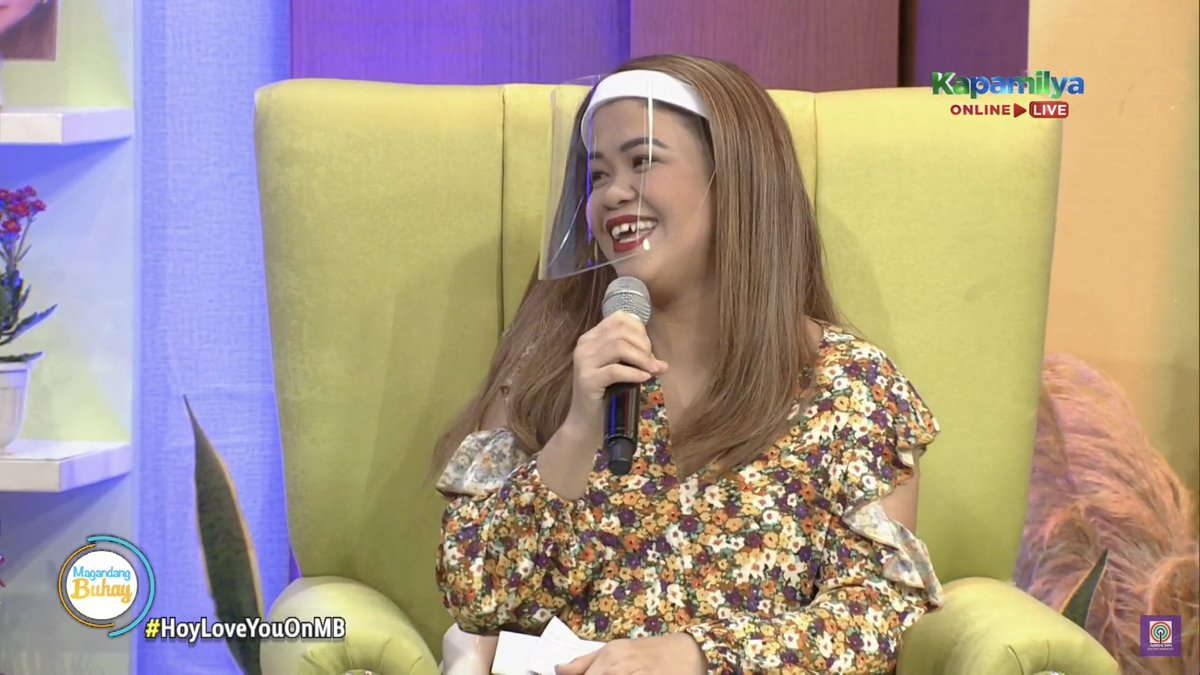 Piliing maging happy ngayong Monday morning kasama ang mga Momshie! 

Tutok na! 
#HoyLoveYouOnMB 
KARJON OnMBxShowtimeU