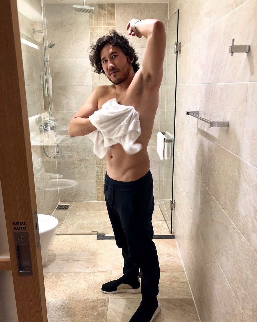 markiplier is so hot.