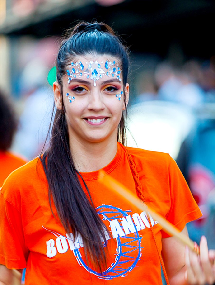 BrazilicaFest's tweet photo. Bombrando! (Lisbon, Portugal) performing with us for the International Samba Carnival Parade (2018)
🧡 BOMBRANDO 🧡
📸 Alan Henaghan
#Bombrando #Lisbon #Portugal #AlanHenaghan #Arts #Bateria #Beats #BrazilicaFest2021 #BringItOn21 #Carnaval #Culture #Creativity #Drumming https://t.co/dEAYRXPWfp