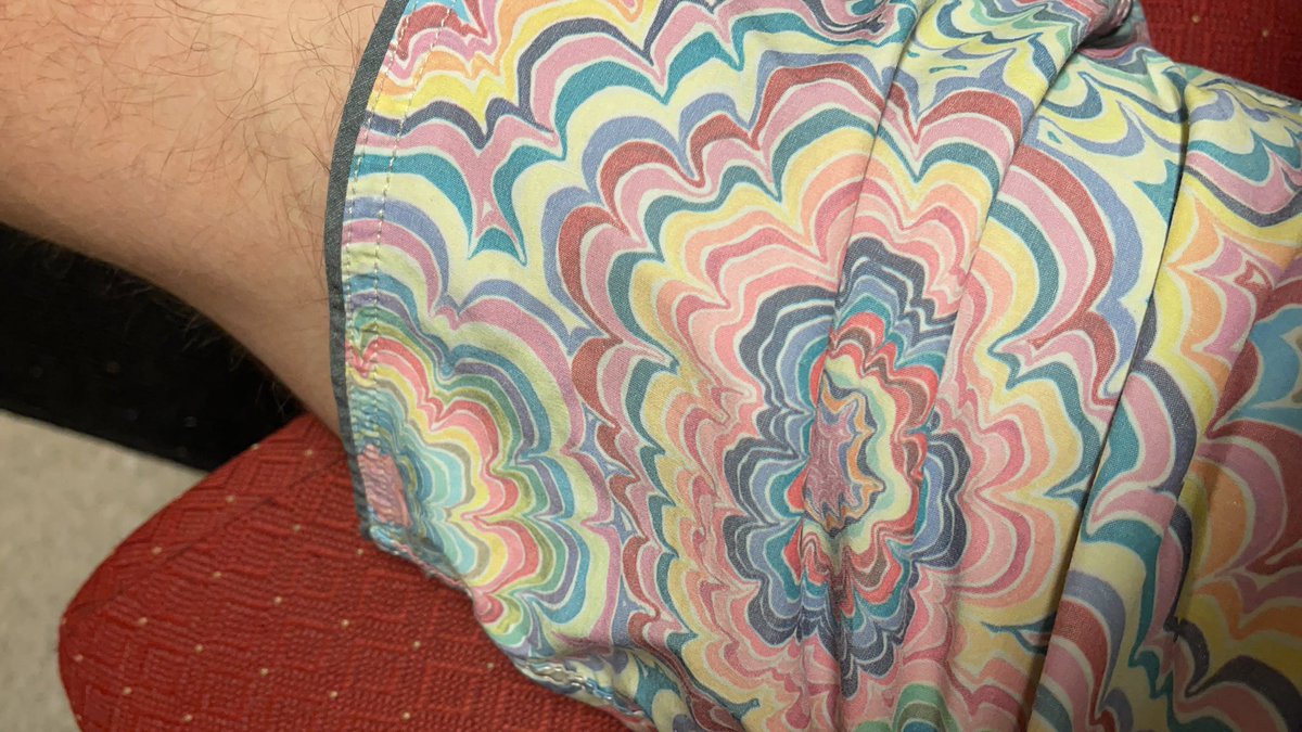 ZoomJoby's tweet photo. My bad that’s j my shorts https://t.co/3cn2PMGVQc