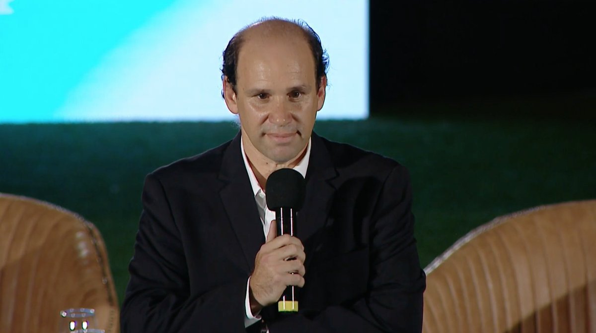 💬 Sebastián Piñeyrúa 🇺🇾, Presidente de <a href="/sudamericarugby/">Sudamérica Rugby</a> sobre la vuelta de la @SLARugby

“Es importante retornar al juego, darle esperanza y oportunidad a los jugadores para que jueguen en un alto nivel y que los planes de Alto Rendimiento de las Uniones muestren sus frutos”