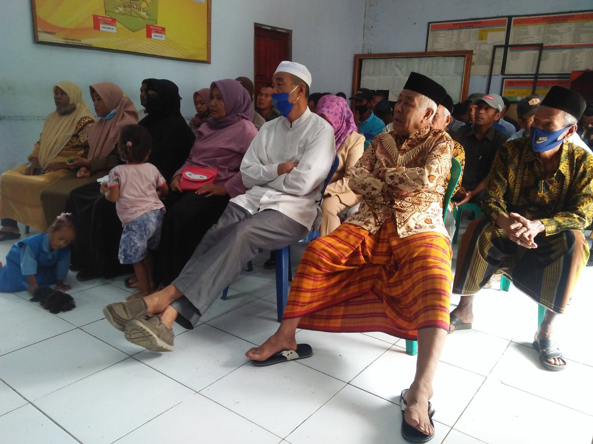 Musdes RKPDesa Tahun 2021 .Desa Roi Kecamatan Palibelo Kab.Bima NTB.
<a href="/jokowi/">Joko Widodo</a> 
<a href="/halimiskandarnu/">ABDUL HALIM ISKANDAR</a> 
<a href="/anwsanusi/">Anwar Sanusi</a> 
@fachrilabalado 
<a href="/BimaP3md/">P3MD Kab. Bima</a>