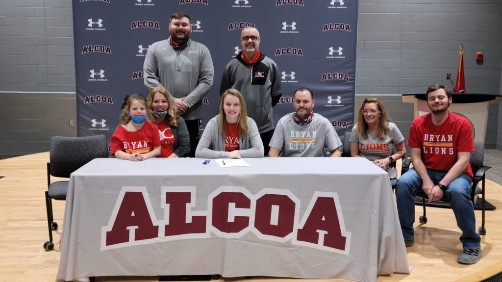 Bryan_WBB's tweet photo. Got the pen to paper for @WilburnKenzie π
Welcome to the Lady Lion family! π¦
#WeOverMe #21Signee https://t.co/fTVAOMa5gT