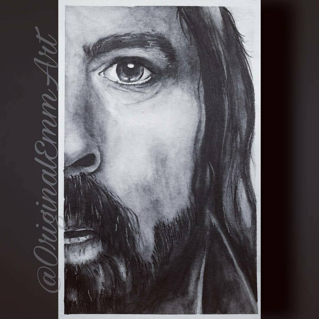 OriginalEmmArt's tweet photo. Experimenting with @derwentartofficial ink sketch pencils with water. Love me some @foofighters and @davestruestories #90sgirl #alternativemusic #foofighters #davegrohl #derwent #pencil #ink #portrait #portraitdrawing #artist #dailyart #iarted #originala… https://t.co/IT0CUdWW2j https://t.co/vVDtVv7eEw