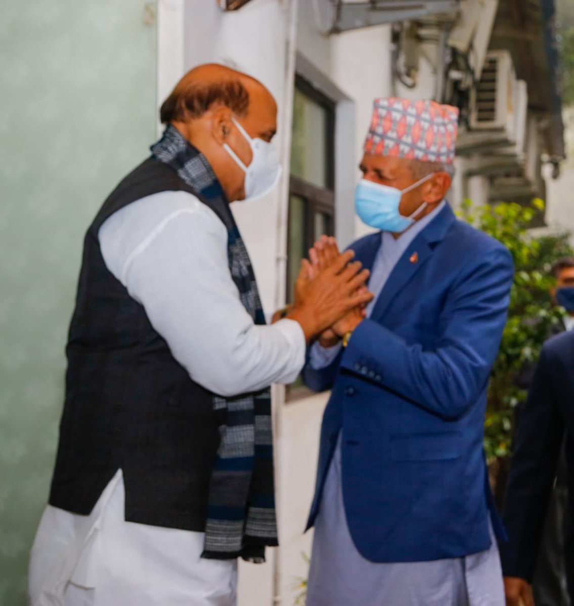 rajnathsingh's tweet photo. Had a wonderful meeting with the Foreign Minister of Nepal, Shri @PradeepgyawaliK today. India’s relations with Nepal are not limited to governments in both the countries but it is driven by the people of the both the nations. India-Nepal relations offer limitless potential. https://t.co/zFAMsz1Isz