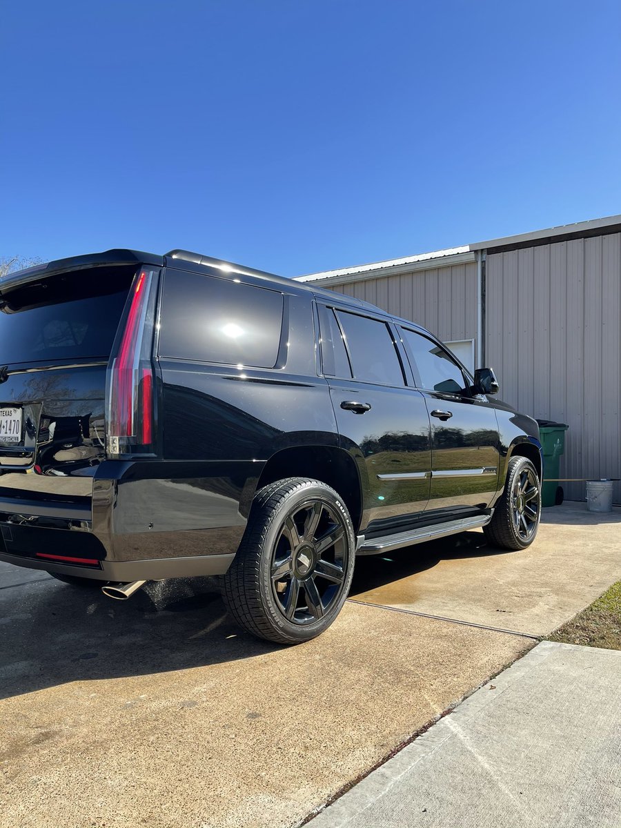 itsFabio_G's tweet photo. Need your vehicle detailed and you’re in the Houston area. Contact Thee Auto Spa at 346-217-9188 or you can follow us on IG @theeautospa &amp; FB @TheeAutoSpaDetailing
https://t.co/aS94HVcQUQ https://t.co/gqKkyHqXJM