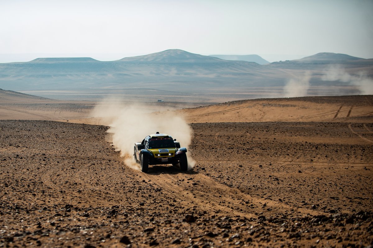 Top1OilUSA's tweet photo. Congrats to Han Wei &amp; co-driver Min Liao on their 18th place finish at the Dakar Rally (in Saudi Arabia). TOP 1 is proud to sponsor Han Wei, one of the most accomplished offroad drivers in China, on his journey to be a force on the intnl offroad scene. #LifeIsAnAdventure https://t.co/jAAWhpTDof