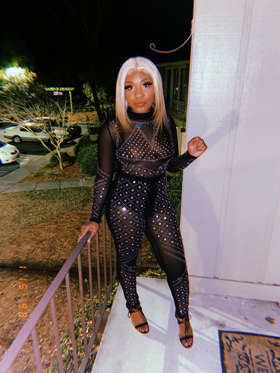 _reineve's tweet image. i been fine, but it gets better with time 💋