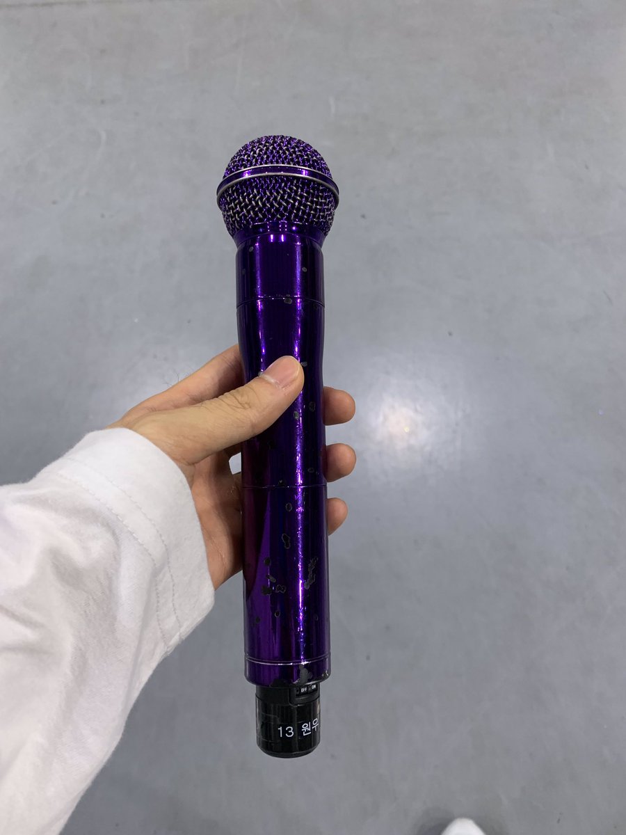 wwonsjy's tweet photo. stan twt crazy cause they see this pic and they immediately know who it is https://t.co/EyBZVkpTbz
