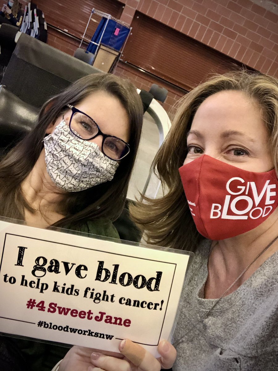 ZScottFanClub's tweet photo. Tried twice to pass the iron threshold but didn’t make it today. My donation buddy gave a pint in honor of #childhoodcancer warriors! I’ll be back to try again next week @BloodworksNW! #morespinach #donateblood #4SweetJane https://t.co/ZIZ5KySca1