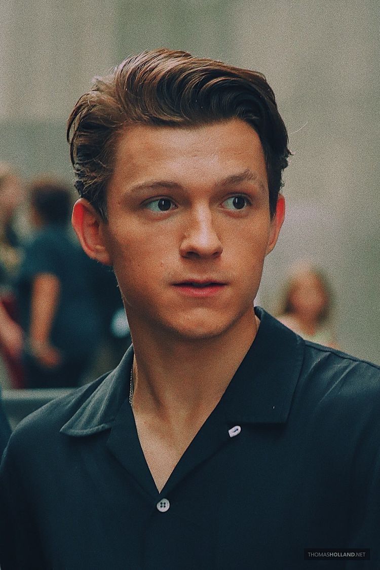 Delirium: Tom Holland. (I really don't think Delirium has to present as female. Holland would work. I swear.)