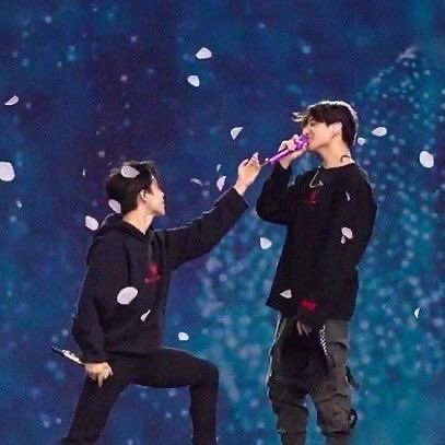 Pick the most romantic memories 2019 moment