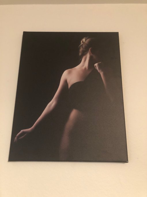 I could be on your wall like this lucky sub...  But you&rsquo;re just playing around, lurking!  Subscribe and<a href="/tag/blackfriday"class="tags"><span>#blackfriday</span></a>