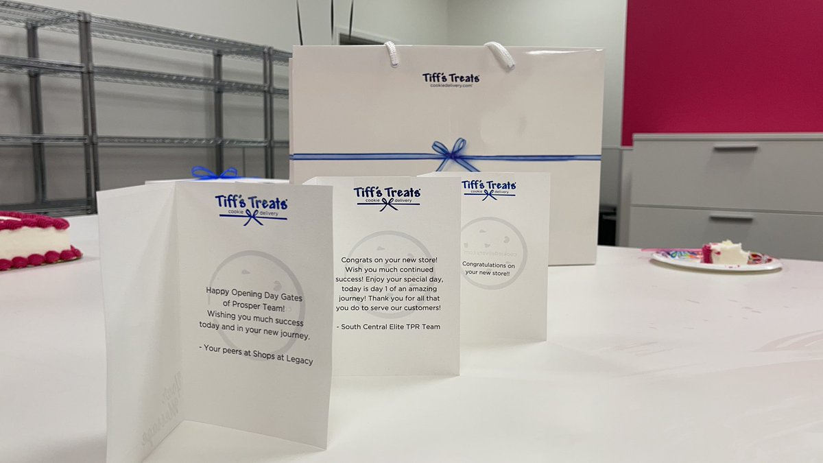 This is why I love being part of the magenta family! We were overloaded with Tiffs Treats by our peers today! 🤤 🤤 We really felt that Magenta Love!