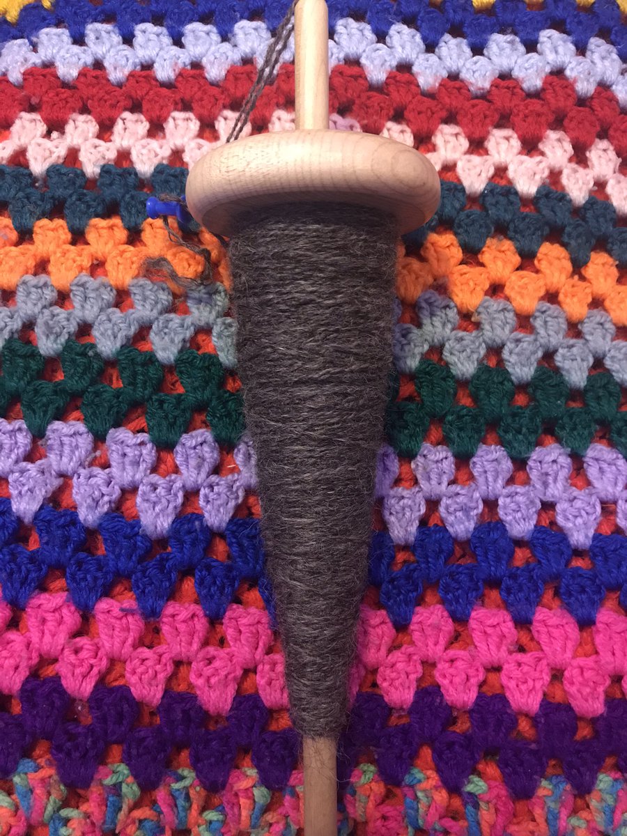 CatherineDunn8's tweet image. Third batch of plied yarn waiting to be wound and washed! #DropSpindle #Spinning