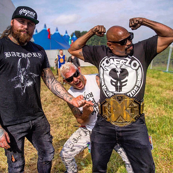 Powerflo_LA's tweet image. Hittin it strong in the 21!