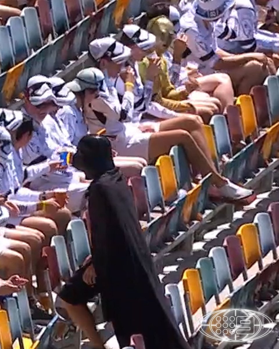 wwos's tweet photo. Vader didn't want to hang solo at the cricket so he brought his friends. 😂 #9WWOS #AUSvIND

LIVE:  https://t.co/NLojqeBI3s https://t.co/9OU34mv51P