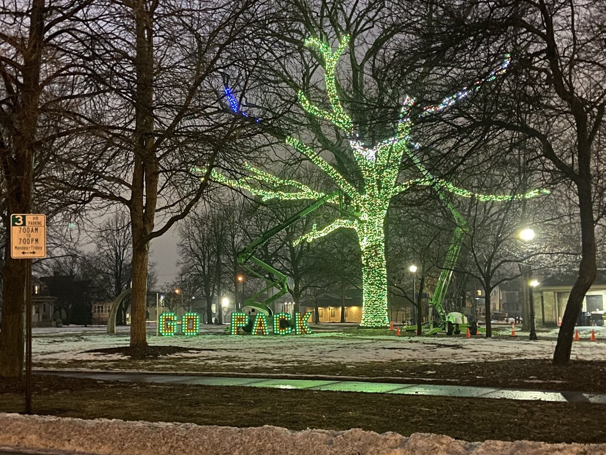 Spotted on my way home tonight at Whitney Park #GoPackGo