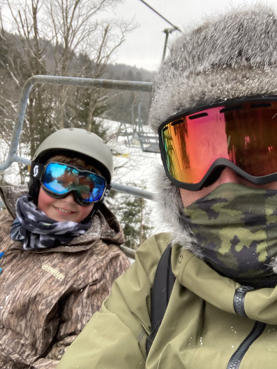 vedge7's tweet photo. Snowshoe WV https://t.co/EfAywuGNUU