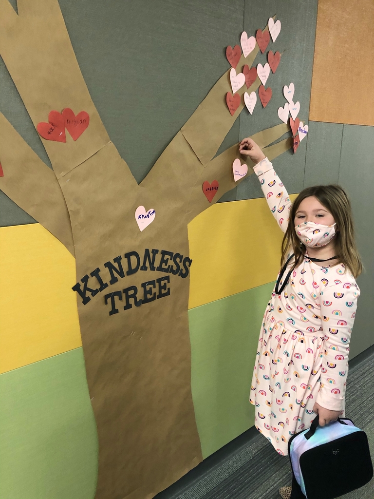 CESHornets's tweet photo. We celebrate Avery’s #kindness at CES by adding to the kindness tree. She is a friendly, helpful citizen! #cespride #kindnessmatters #growingleaders https://t.co/mGAeAWD9Wj