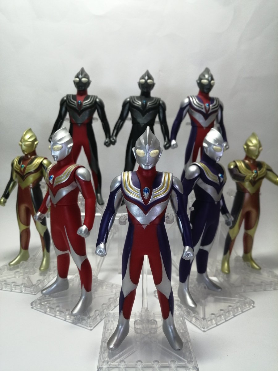 きんぴらごぼう とみそ汁 على تويتر ウルトラマンティガ25周年記念セットソフビ発売おめでとうございます パッケージカッコよく テンション上がりました スカイの平手は嬉しいですし マルチのポーズ付きは記念品ぽく嬉しいです やっと平成から息子と約束してい