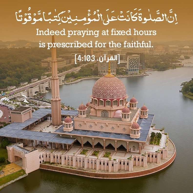 giowarangalcity's tweet image. Everyone wants their prayers to be answered on time,But How many of us actually Pray on Time ?
"So woe unto those performers of Salat (prayers).Who delay their Salat from their stated fixed times." [Al-Qur'an 107:4-5]
#PrayOnTime
#BeFaithful
#IslamicReminder 
#SaturdayThoughts