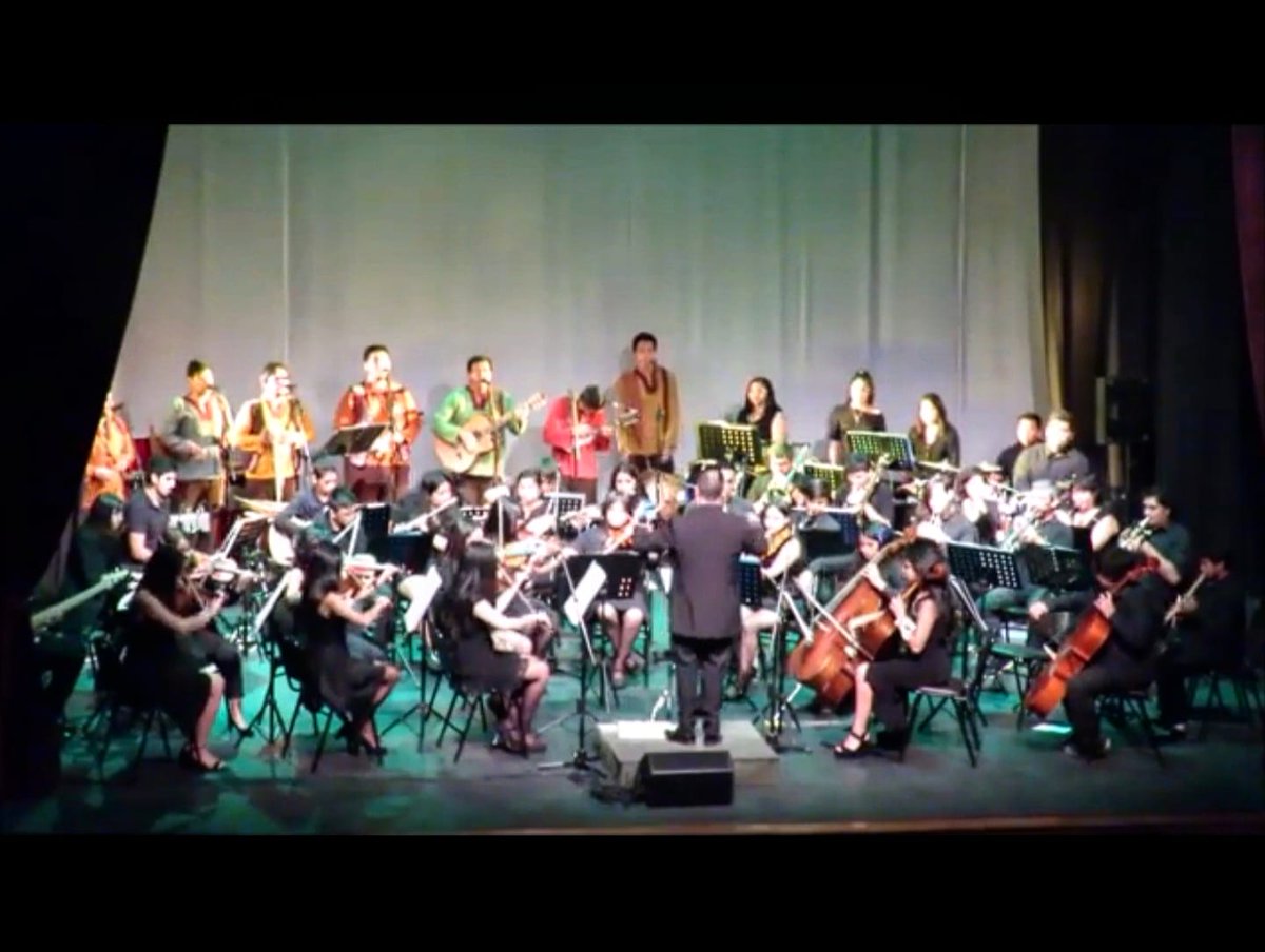El pasado enero, contó la presentación de Lican Antay Sinfónico "Tomás Paniri, el caudillo del viento",  junto a los jóvenes de la Orq Sinfónica Latinoamericana del Colegio Pedro Aguirre Cerda de La Serena 🎶🎼😊👇🏻

#EstuvieronEnElPalace
#PalaceSomosTodos

m.youtube.com/watch?feature=…