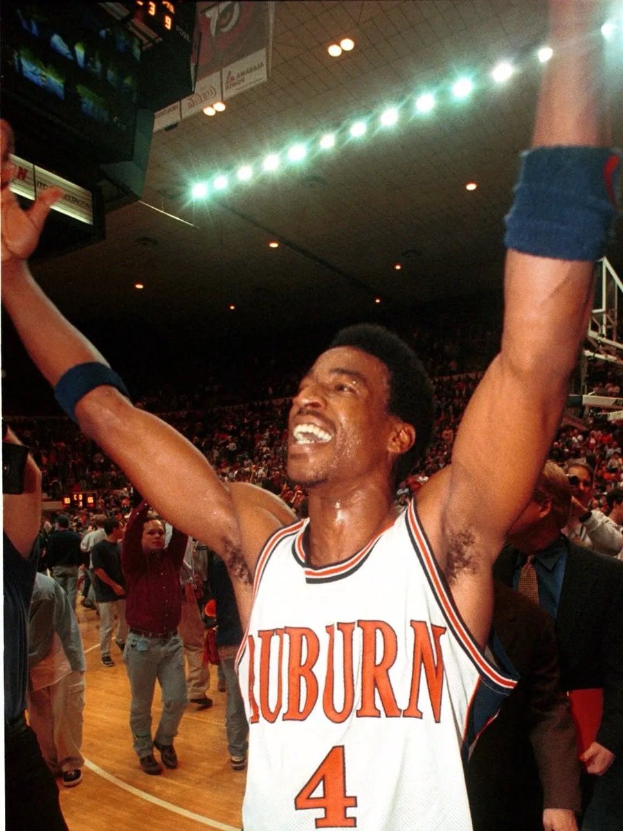 RobSoundsGood's tweet photo. How about this one. Chris Porter. @FQAuburnS @AuburnTigers @AuburnMBB #SECTHROWBACKS https://t.co/05pauowdjR