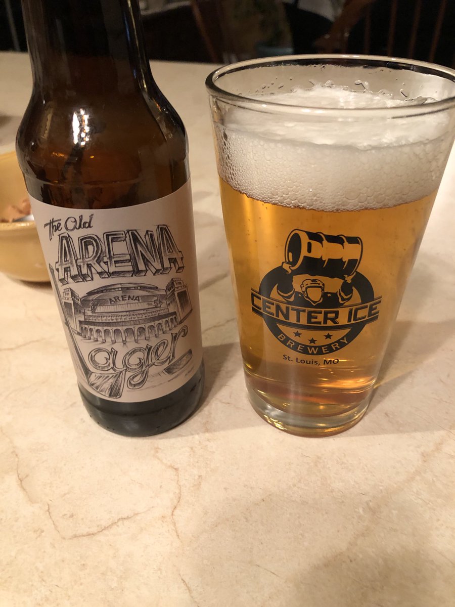 dbogs16's tweet image. Game day! Getting ready to watch my ⁦@StLouisBlues⁩ by drinking some Old Arena Lager from ⁦@CenterIceBrew⁩  Great way to start the weekend!