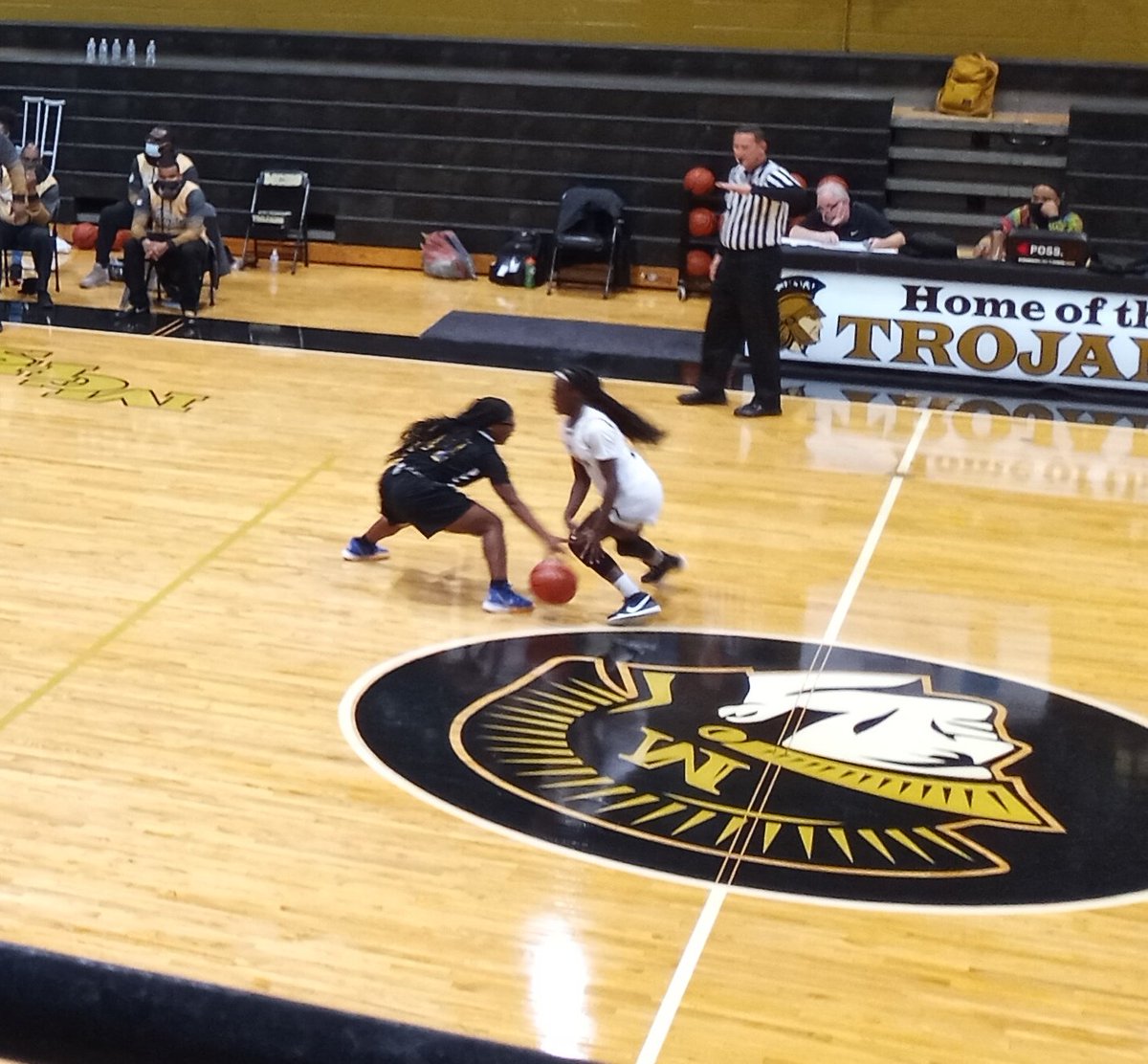 retiredFcps's tweet photo. Thats game folks! FW girls defeat Millington 71-44 @johnvarlas @JSWriterMichael @FW_Wildcats @fayettewarehigh https://t.co/YQeubargrq