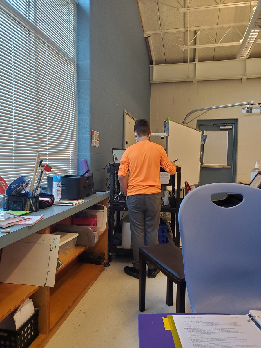 When students know more than you do about a topic (hip-hop music), what else to do but have him help teach the class!? Love having students take the lead in the classroom! #GoEagles #studentsteachingstudents <a href="/TCSPublic/">TullahomaCitySchools</a> <a href="/ArtsTcs/">TCSFineArts</a> <a href="/ScottHargrove4/">Scott Hargrove</a> <a href="/DrCatStephens/">Dr. Catherine Stephens</a>