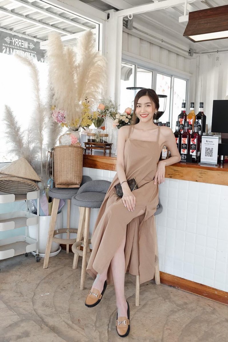 FOREVERSHOES8's tweet photo. 𝐂𝐚𝐟𝐞 𝐇𝐨𝐩𝐩𝐢𝐧𝐠@bt__mintra  with 
Forever shoes
ขอบคุณมากนะคะพานุ้งไปชิวลมหนาววว🍃
𝗧𝗪𝗢𝗧𝗢𝗡𝗘🤎🖤
🌈Promotion Like&amp;Share 1,399.- 

สั่งซื้อ ADD LINE ID 
https://t.co/mPFvMFhgBQ

#รองเท้า #รองเท้าหนังแท้ 
#ใช้ดีบอกต่อ #ถูกและดี #พร้อมส่ง 
#howtoperfect  #forevershoes https://t.co/xxL63cgKeg