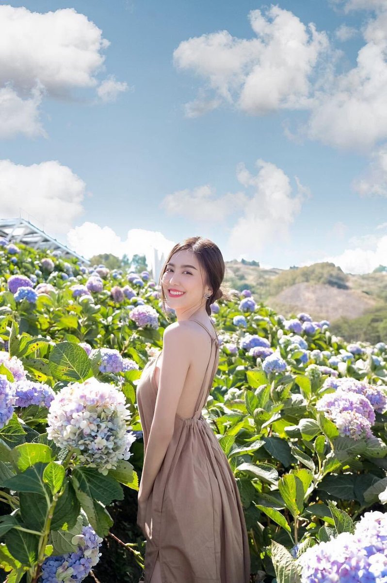 FOREVERSHOES8's tweet photo. 𝐂𝐚𝐟𝐞 𝐇𝐨𝐩𝐩𝐢𝐧𝐠@bt__mintra  with 
Forever shoes
ขอบคุณมากนะคะพานุ้งไปชิวลมหนาววว🍃
𝗧𝗪𝗢𝗧𝗢𝗡𝗘🤎🖤
🌈Promotion Like&amp;Share 1,399.- 

สั่งซื้อ ADD LINE ID 
https://t.co/mPFvMFhgBQ

#รองเท้า #รองเท้าหนังแท้ 
#ใช้ดีบอกต่อ #ถูกและดี #พร้อมส่ง 
#howtoperfect  #forevershoes https://t.co/xxL63cgKeg