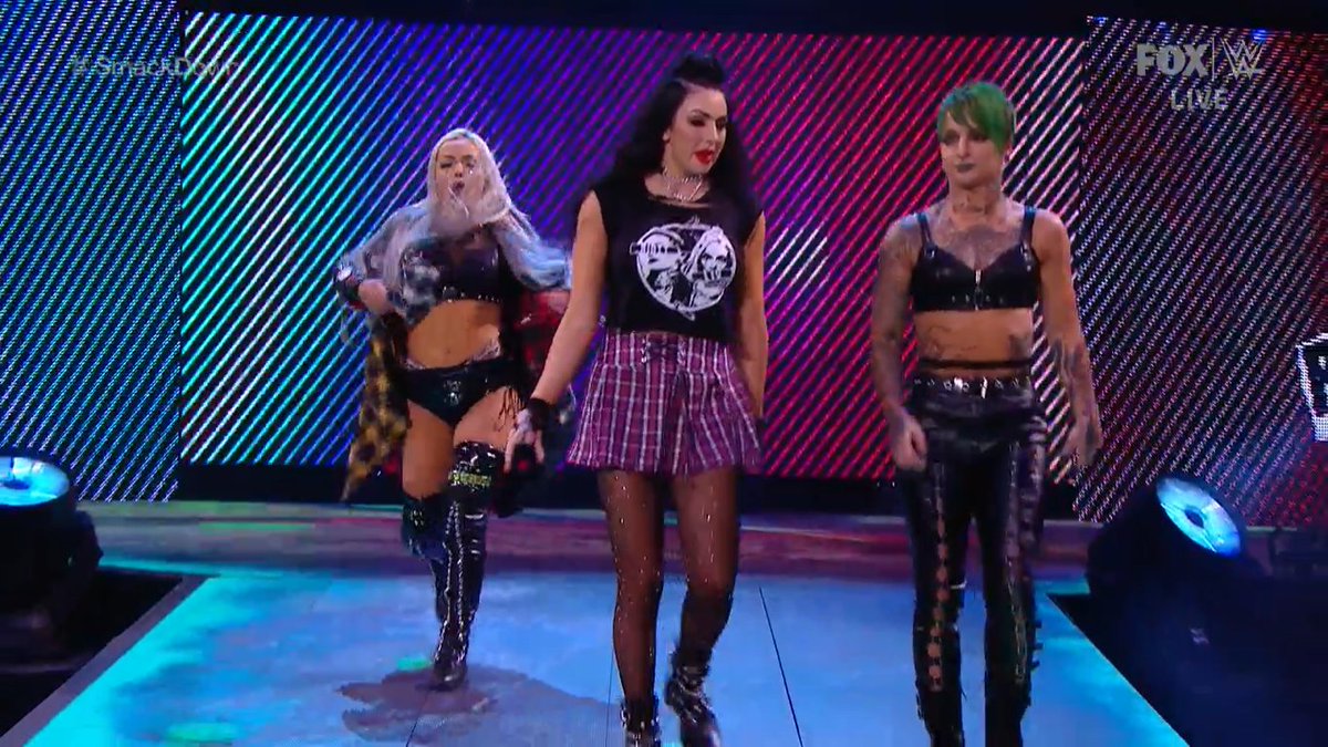 LIV MORGAN FANSITE tweet media