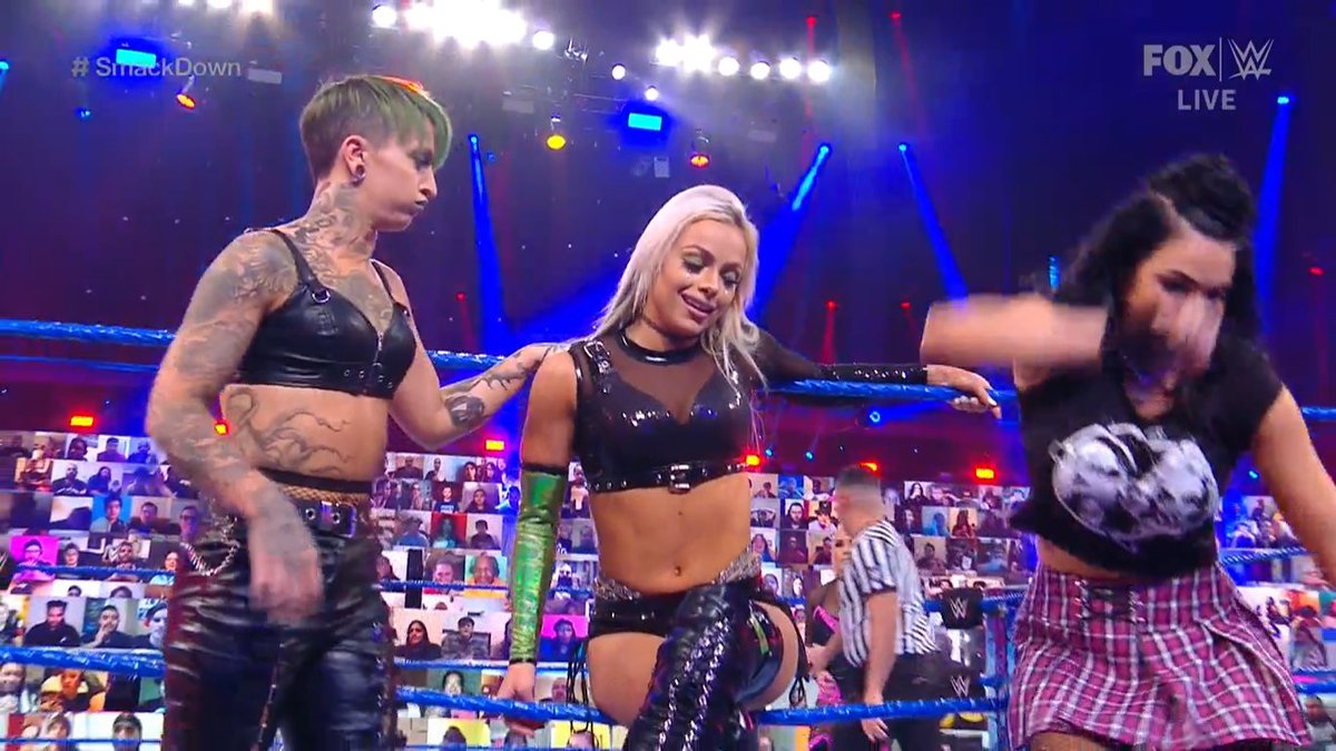 LIV MORGAN FANSITE tweet media